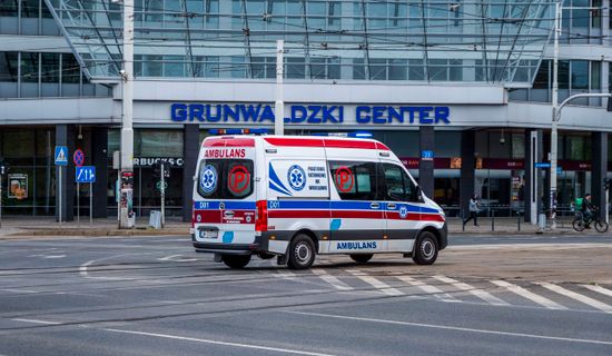 齐齐哈尔骨折病人接送专车怎么收费？